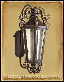 Urbina Lantern